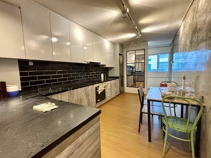 215 Jurong East Street 21, 215 Jurong East Street 21, 2 Bedrooms, 721 sqft, HDB Flat For Rent, by Catherine Chua, 25631043 - PropertyGuru.com.sg