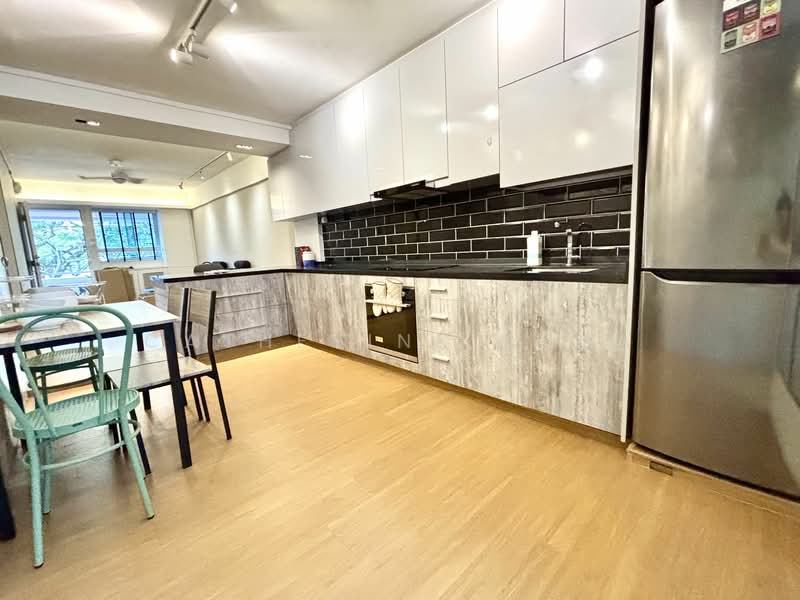 215 Jurong East Street 21, 215 Jurong East Street 21, 2 Bedrooms, 721 sqft, HDB Flat For Rent, by Catherine Chua, 25631043 - PropertyGuru.com.sg