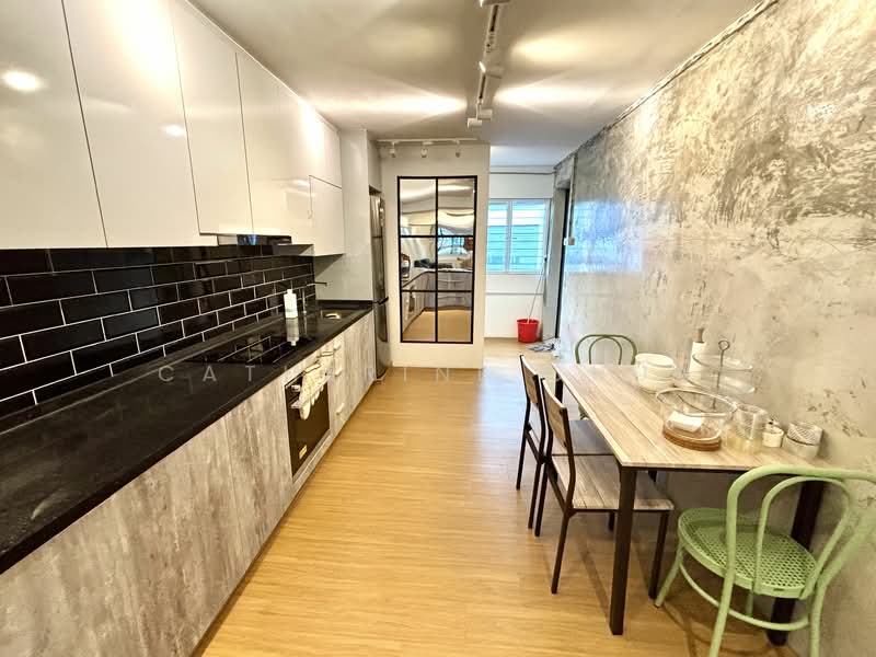 215 Jurong East Street 21, 215 Jurong East Street 21, 2 Bedrooms, 721 sqft, HDB Flat For Rent, by Catherine Chua, 25631043 - PropertyGuru.com.sg