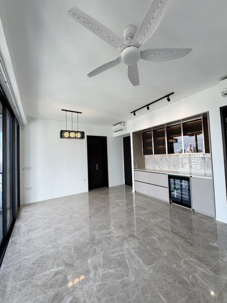 Irwell Hill Residences, 2 Irwell Hill, 4 Bedrooms, 1,582 sqft, Condominium For Rent, by Lois Ho, 25631119 - Living Room - PropertyGuru.com.sg