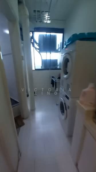 Parc Oasis, 35 Jurong East Avenue 1, Room Rental, 110 sqft, Condominium For Rent, by Victoria Ling, 25631141 - PropertyGuru.com.sg