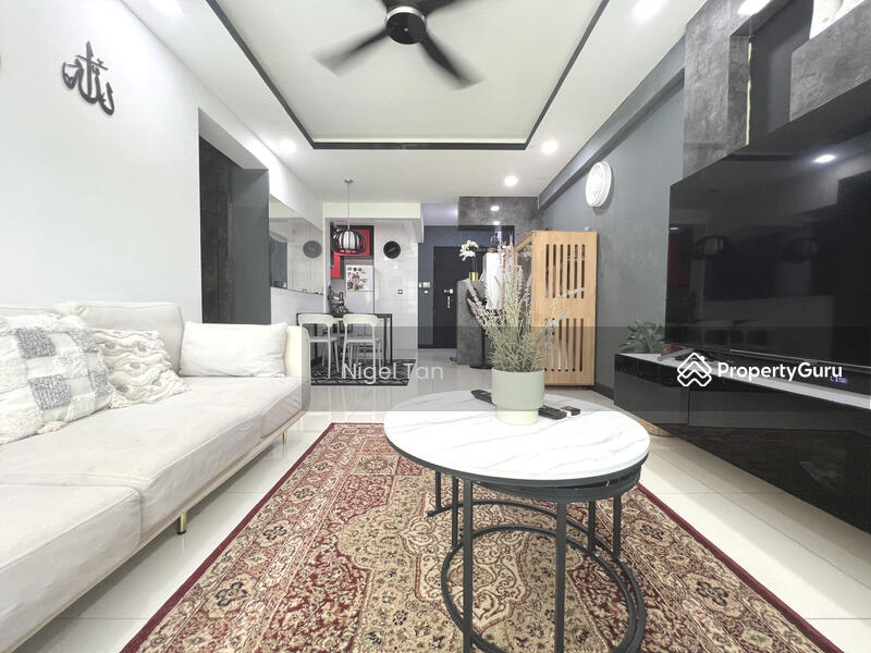 For Sale - 488B Choa Chu Kang Avenue 5