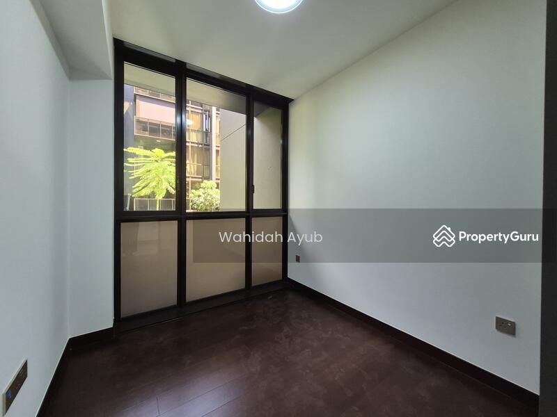 For Rent - The Commodore