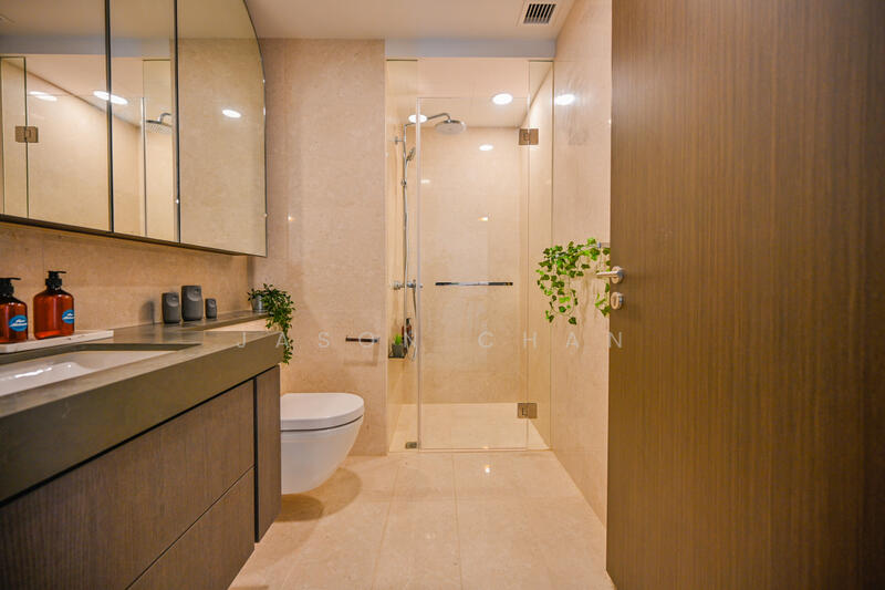 Avenue South Residence, 11 Silat Avenue, 2 Bedrooms, 657 sqft, Condominium For Rent, by Jason Chan, 25631789 - Bathroom - PropertyGuru.com.sg