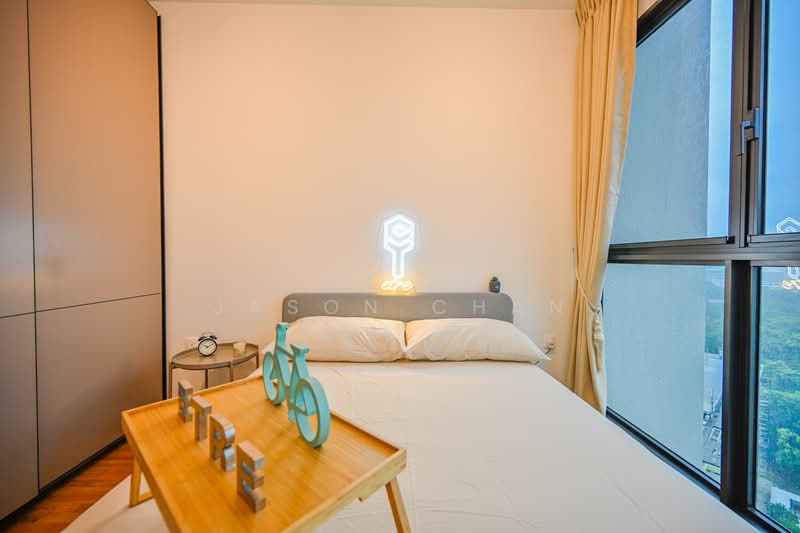 Avenue South Residence, 11 Silat Avenue, 2 Bedrooms, 657 sqft, Condominium For Rent, by Jason Chan, 25631789 - Master Bedroom - PropertyGuru.com.sg