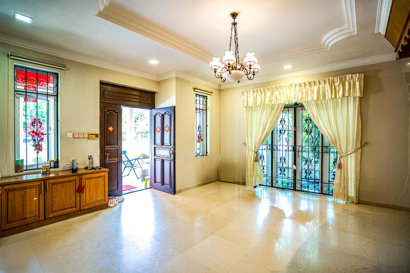 For Sale - Beautiful 3.5 Storey Facing Greenery Corner Terrace for Sale