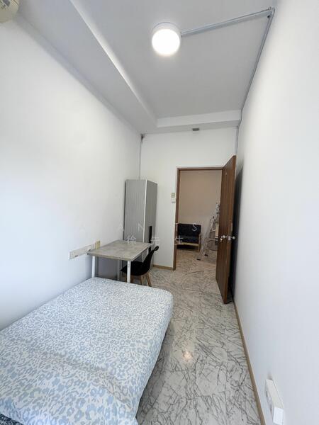 For Rent - Cheap Common Bedroom @ Sixth Ave MRT