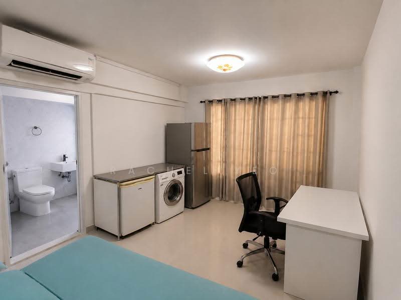 People's Park Complex, 1 Park Road, Boat Quay / Raffles Place / Marina, Room Rental, 180 sqft, Apartment For Rent, by Rachel Yeo, 25632467 - Bathroom - PropertyGuru.com.sg