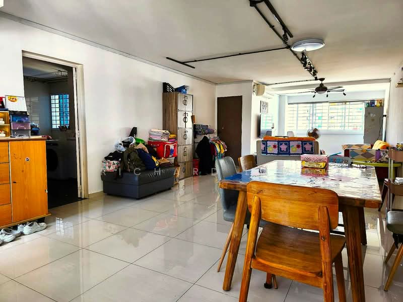 658 Yishun Avenue 4, 658 Yishun Avenue 4, 3 Bedrooms, 1,399 sqft, HDB Flat For Sale, by Richard Lam, 25632563 - PropertyGuru.com.sg