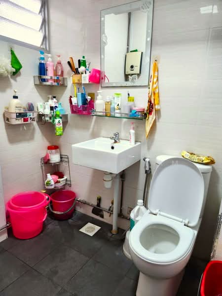658 Yishun Avenue 4, 658 Yishun Avenue 4, 3 Bedrooms, 1,399 sqft, HDB Flat For Sale, by Richard Lam, 25632563 - PropertyGuru.com.sg
