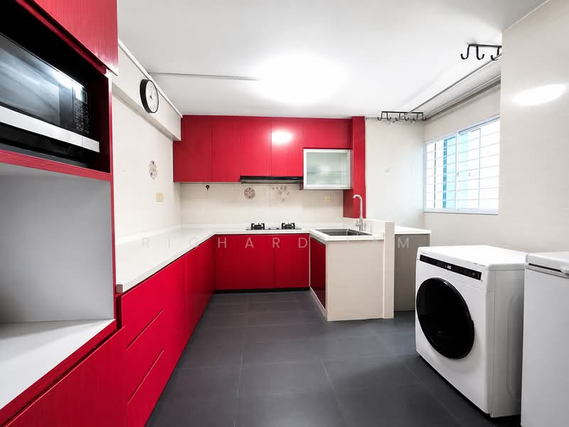 658 Yishun Avenue 4, 658 Yishun Avenue 4, 3 Bedrooms, 1,399 sqft, HDB Flat For Sale, by Richard Lam, 25632563 - PropertyGuru.com.sg