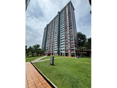 For Sale - Lakeview Estate