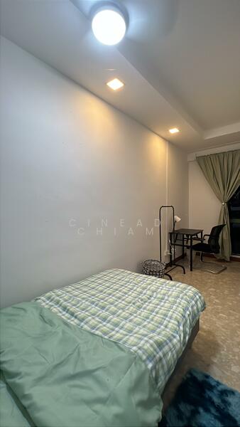 DR2 9SQM, $1100