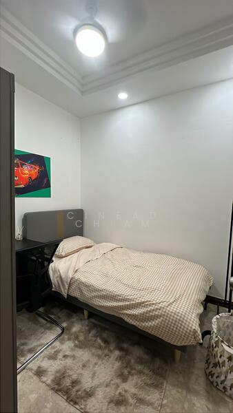 DR3 7SQM, $900, NO WINDOW