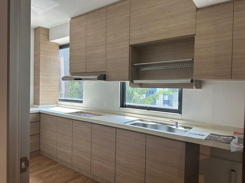 Agrow Building, 90 Lorong 23 Geylang, 2,582 sqft, Light Industrial (B1) For Sale, by Angeline Lim, 25632791 - Kitchen - CommercialGuru.com.sg
