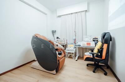 For Sale - Yishun Sapphire