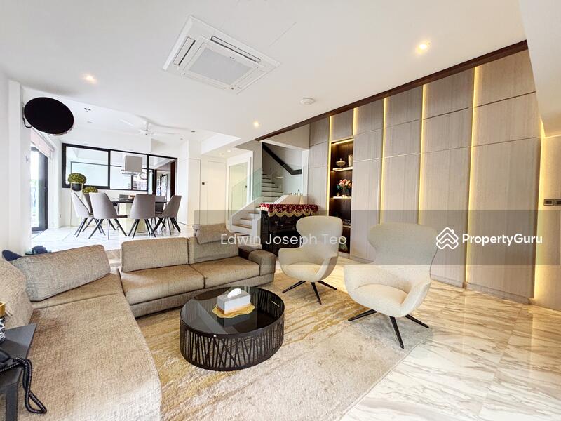 For Sale - ❤️ Must View! Lovely, Quiet & Move-in! ❤️ Off Sixth Ave