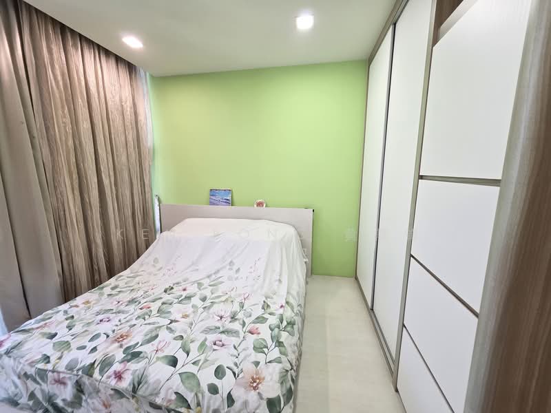 For Sale - The Cascadia