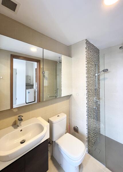 Cradels, 10 Lorong Limau, 1 Bedroom, 441 sqft, Condominium For Rent, by Nick Toh, 25633349 - Bathroom - PropertyGuru.com.sg