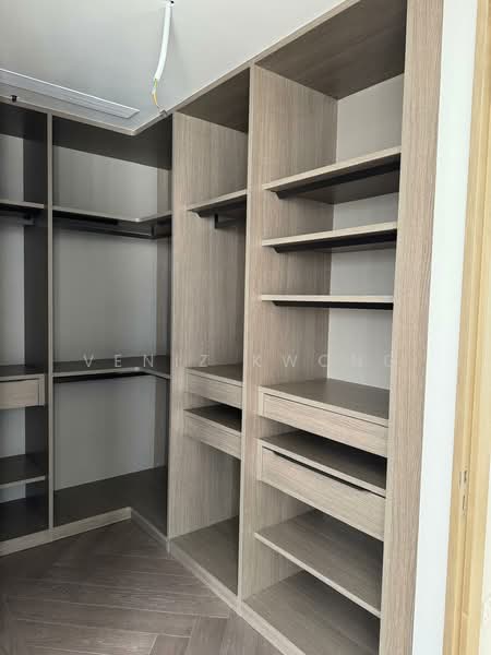 Klimt Cairnhill, 71 Cairnhill Road, 3 Bedrooms, 1,432 sqft, Condominium For Rent, by Veniz Kwong, 25633575 - Study - PropertyGuru.com.sg