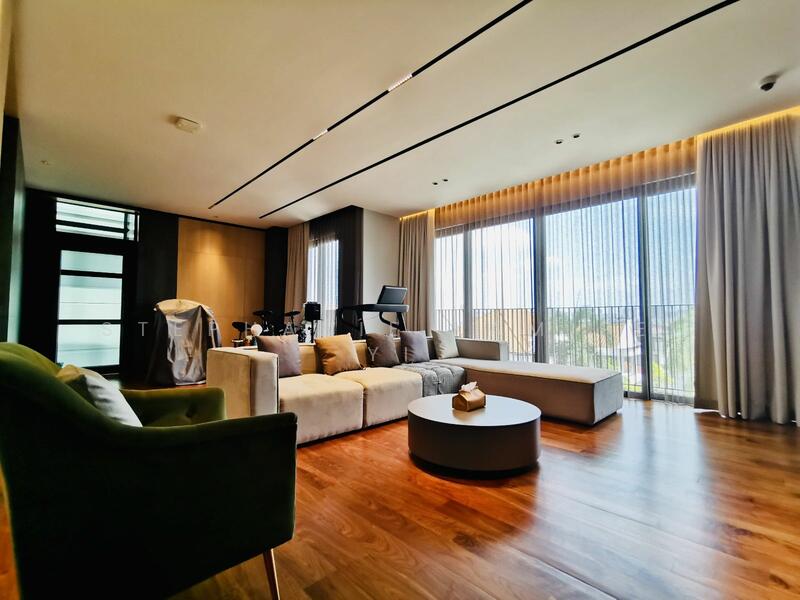 For Rent - Frankel Estate