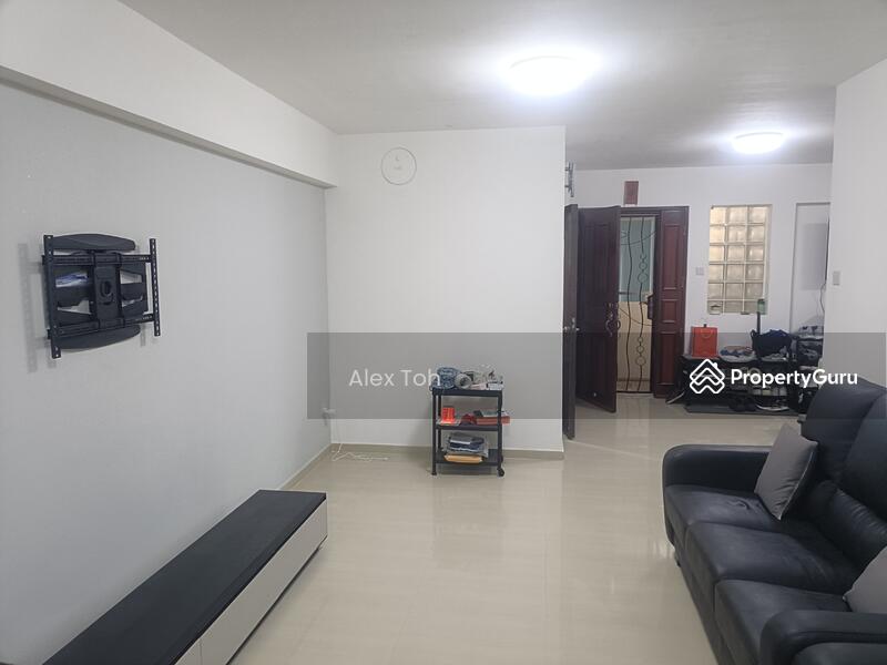 For Rent - 196B Punggol Field