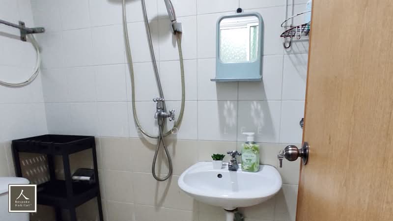 The Floravale, 222 Westwood Avenue, Room Rental, 135 sqft, Executive Condominium For Rent, by Jeron Lee, 25634118 - Bathroom - PropertyGuru.com.sg