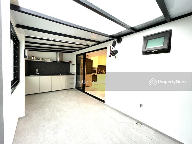 For Sale - Luxurious Renovated 2.5 Sty Terrace within 1km Tao Nan