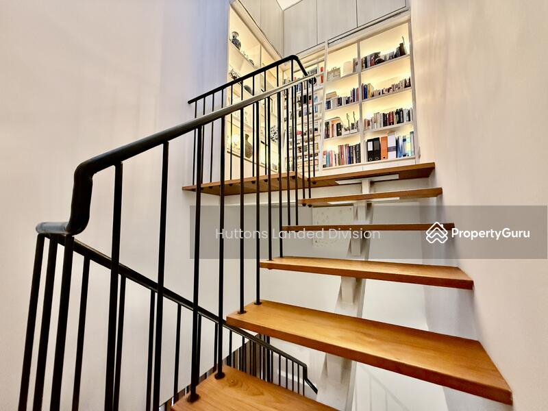 For Sale - Luxurious Renovated 2.5 Sty Terrace within 1km Tao Nan