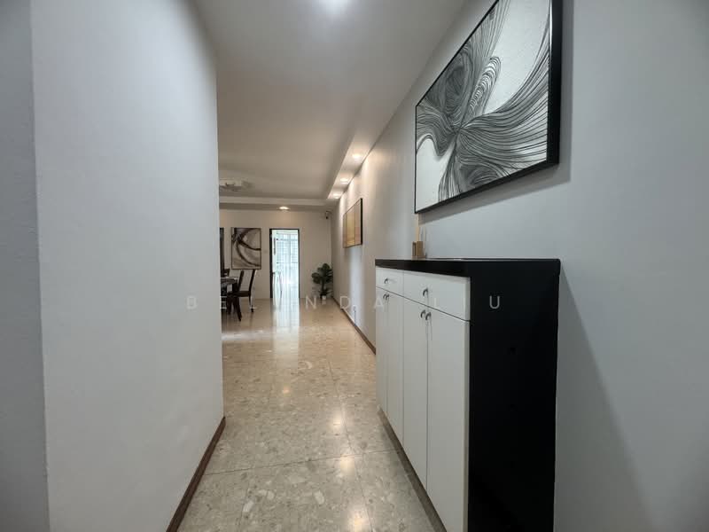 Summerdale, 8 Boon Lay Drive, Room Rental, 90 sqft, Condominium For Rent, by Belinda Liu, 25634240 - Corridor - PropertyGuru.com.sg
