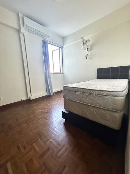 Orchid Park Condominium, 93 Yishun Street 81, 3 Bedrooms, 1,249 sqft, Condominium For Rent, by Angela Wong LK, 25634882 - Bedroom - PropertyGuru.com.sg