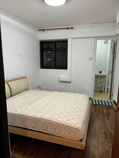 416 Ang Mo Kio Avenue 10, 416 Ang Mo Kio Avenue 10, 2 Bedrooms, 773 sqft, HDB Flat For Sale, by Eddie Tan, 25635530 - PropertyGuru.com.sg