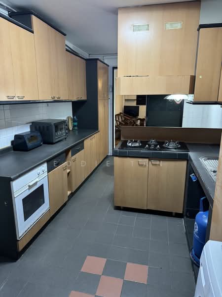 416 Ang Mo Kio Avenue 10, 416 Ang Mo Kio Avenue 10, 2 Bedrooms, 773 sqft, HDB Flat For Sale, by Eddie Tan, 25635530 - PropertyGuru.com.sg