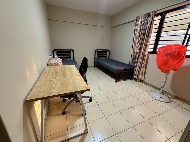 545 Jurong West Street 42, 545 Jurong West Street 42, Room Rental, 120 sqft, HDB Flat For Rent, by Jovina Thian, 25635681 - Bedroom - PropertyGuru.com.sg