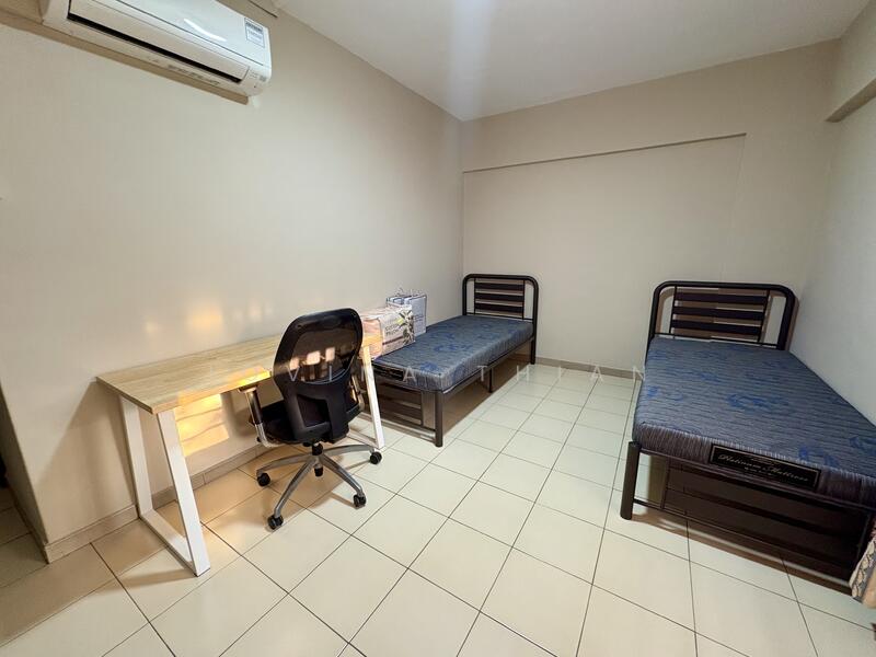 545 Jurong West Street 42, 545 Jurong West Street 42, Room Rental, 120 sqft, HDB Flat For Rent, by Jovina Thian, 25635681 - Bedroom - PropertyGuru.com.sg