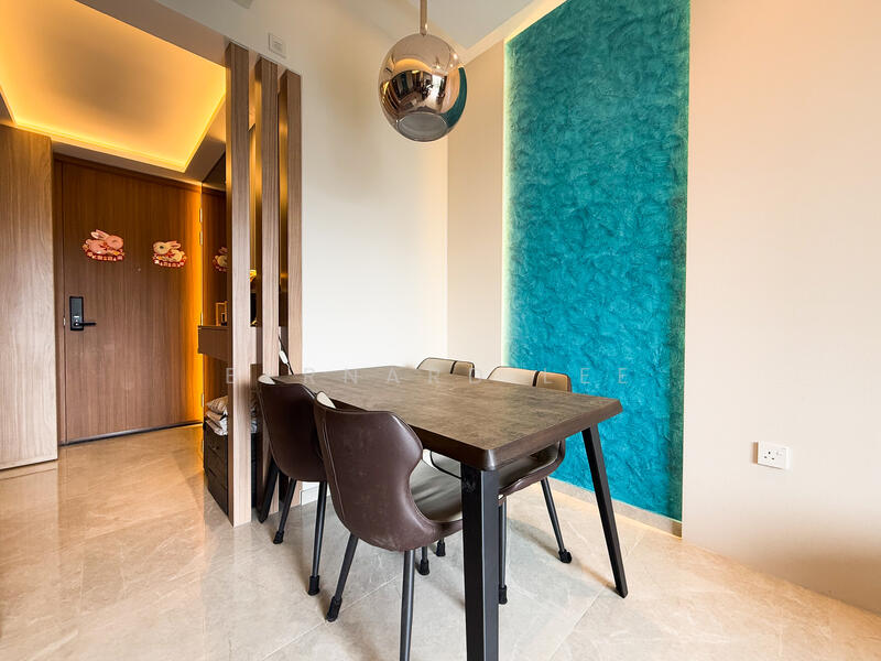 Stirling Residences, 23 Stirling Road, 2 Bedrooms, 689 sqft, Condominium For Rent, by Bernard Lee, 25635876 - PropertyGuru.com.sg