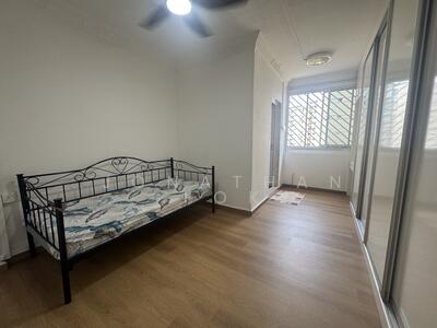 For Rent - 838 Jurong West Street 81