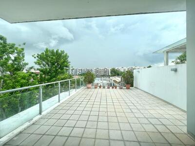 For Sale - Sembawang Park