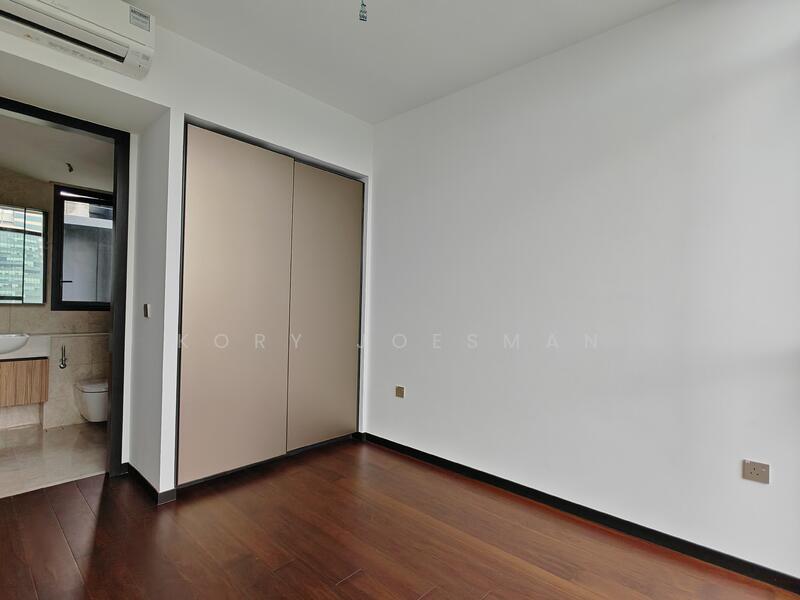 Pullman Residences, 18 Dunearn Road, 3 Bedrooms, 1,163 sqft, Condominium For Rent, by Kory Joesman, 25636249 - Master Bedroom - PropertyGuru.com.sg
