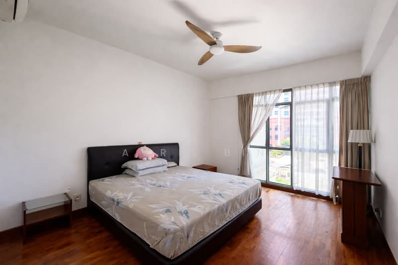 Tiara, 1 Kim Seng Walk, 2 Bedrooms, 893 sqft, Apartment For Rent, by Avril Bin, 25636328 - Bedroom - PropertyGuru.com.sg