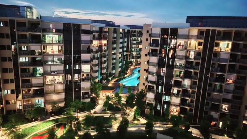 Sengkang Grand Residences, 74 Compassvale Bow, 3 Bedrooms, 1,023 sqft, Condominium For Sale, by Shawn Sharan, 25636356 - Exterior - PropertyGuru.com.sg