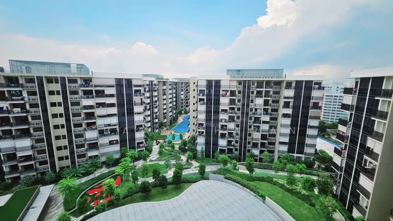 Sengkang Grand Residences, 74 Compassvale Bow, 3 Bedrooms, 1,023 sqft, Condominium For Sale, by Shawn Sharan, 25636356 - Exterior - PropertyGuru.com.sg