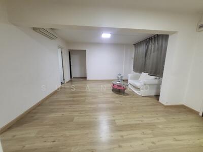 For Rent - 872 Tampines Street 84