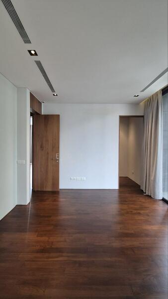 Master Room+ walk-in wardrobe