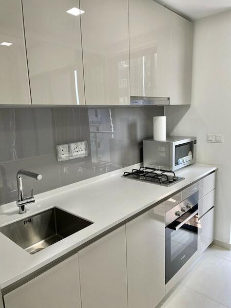 Lake Grande, 10 Jurong Lake Link, 2 Bedrooms, 861 sqft, Condominium For Rent, by Kate Lin, 25636536 - Kitchen - PropertyGuru.com.sg