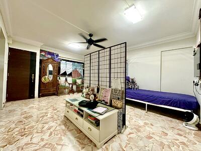 For Sale - 150 Tampines Street 12