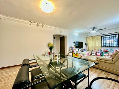 For Sale - 561 Pasir Ris Street 51