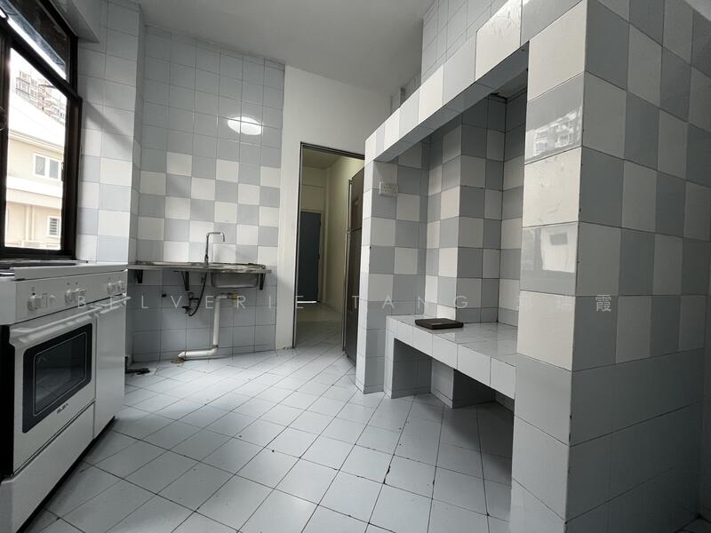 For Rent - Lowland Road