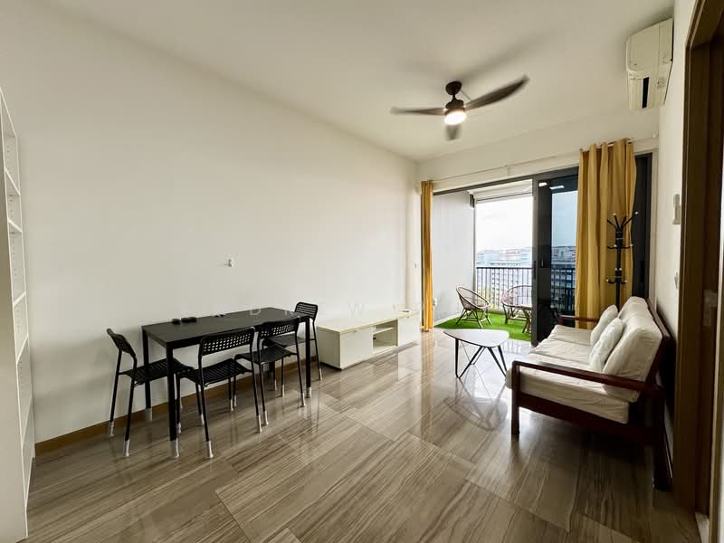 Lakeville, 1 Jurong Lake Link, 1 Bedroom, 560 sqft, Condominium For Rent, by Andrew Phee, 25637074 - Living Room - PropertyGuru.com.sg