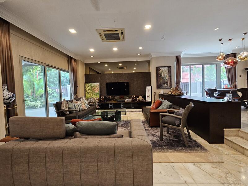 ⭐️Well Renovated⭐️Beautiful Garden⭐️Near MRT ☎️Rachel 9238.8820, Toh Yi Drive/ Kismis Road/ Kismis Ave, 5 Bedrooms, 4,000 sqft, Semi-Detached House For Sale, by Rachel Ng, 25637775 - Living Room - PropertyGuru.com.sg